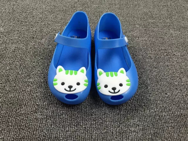 我们整理了值得买的儿童凉鞋品牌,耐克阿迪随便选,最便宜的是回力!