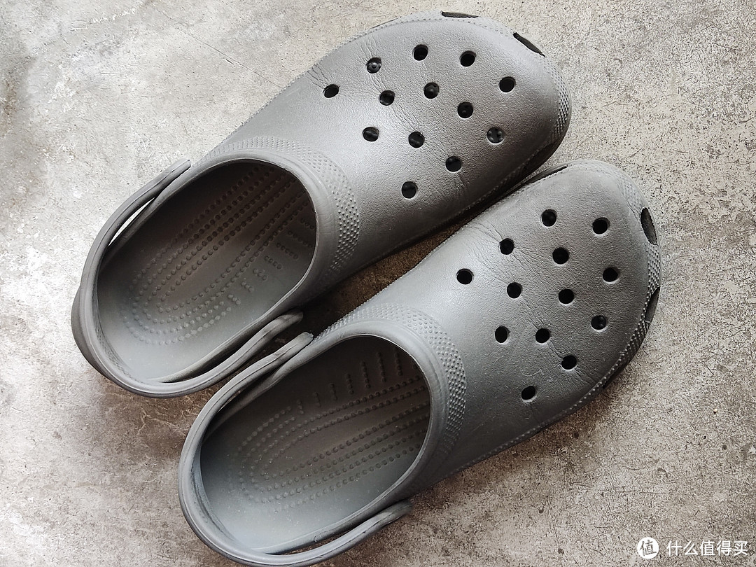 【纯原创】洞洞鞋磨平了？别着急丢，5元为它续命3年！