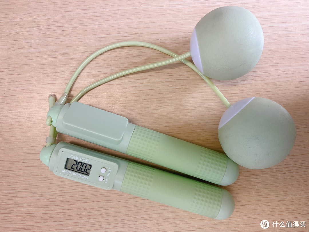 三月不减肥,五月徒伤悲,我的跳绳装备一览