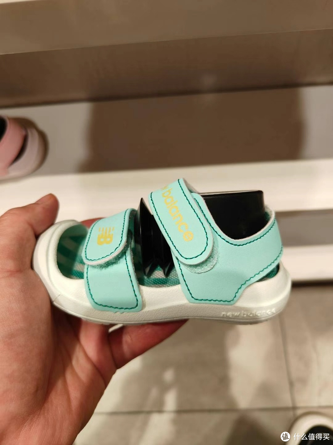 NB童鞋儿童凉鞋包头夏季涉水沙滩鞋